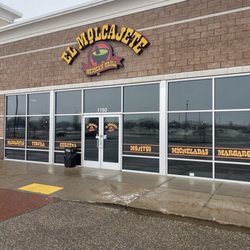 El Molcajete Mexican Grill