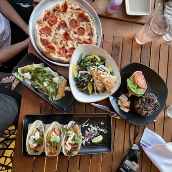 Monkeypod Kitchen by Merriman - Fresh Caught Fish Tacos King Kong Cheese Burgers Pumpkin Patch Ravioli Maui Nui Farm Organic Kale Salad Pizza - New American Near Me - Kihei, Hawaii