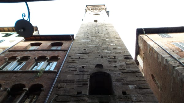 Torre delle Ore by null