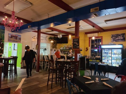 Relish Restaurant and Wine Bar by null