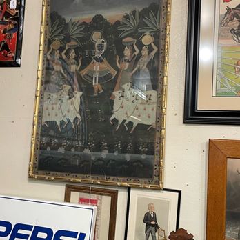 Aly Antiques - Antiques Near Me - Manteno, Illinois