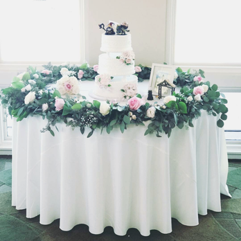 Bings Design - Cake table :) - Floral Designers Near Me