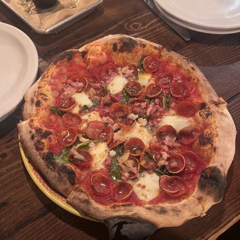 Il Pizzaiolo Wood-fired Pizza - Pepperoni with basil and pancetta - Pizza Near Me - Loomis, California