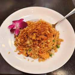 107 Taste - Mama Pork Fried Rice / 妈妈卤肉炒饭 (with shrimp)