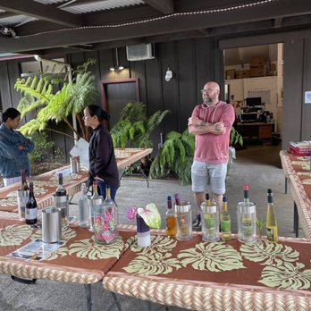 Volcano Winery - A place is set for each of us- we were a group of 15 with 6 tastes - Wineries Near Me - Volcano, Hawaii