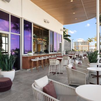 Treehouse - Cocktail Bars Near Me - West Palm Beach, Florida