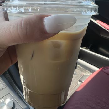 Brewhouse Coffee Bar - Iced chai latte - Coffee & Tea Near Me - Santa Barbara, California