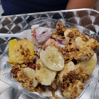 Cunchy's Fruit - Juice Bars & Smoothies Near Me - Santa Clarita, California