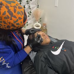 Pretty Natural Skincare