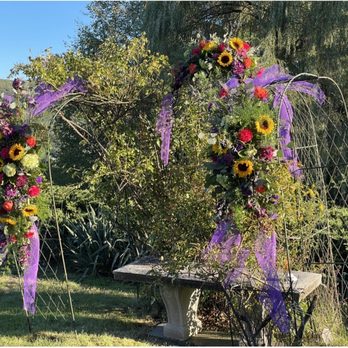 Merritt Florist - Florists Near Me - Cornwall, New York