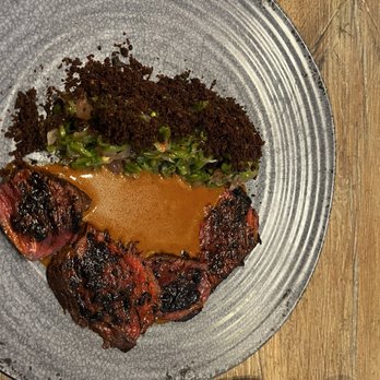Scully - Thin cut hanger steak with peanut sauce was delicious - British Near Me - London, XGL