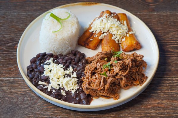 Doggi's Arepa Bar by null