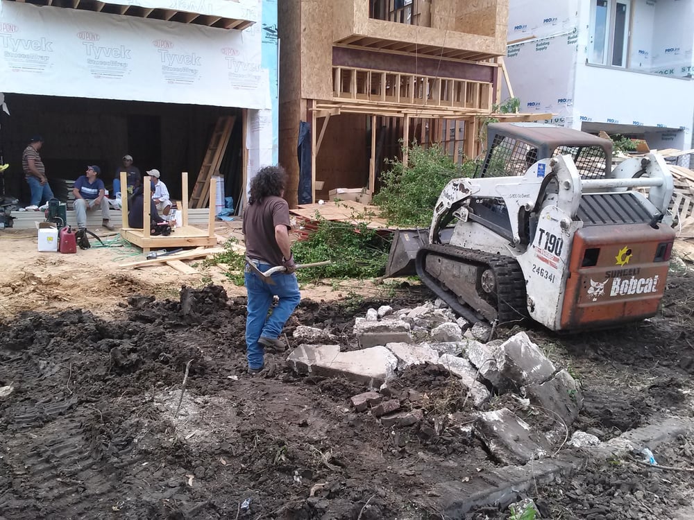 Slide of MyHouston Roofing