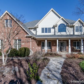 Ann deVane - John Greene Realtor - 836 Black Walnut Dr., Sugar Grove, IL Home for Sale by Ann deVane - Real Estate Agents Near Me - Naperville, Illinois Ann deVane - John Greene Realtor - 836 Black Walnut Dr., Sugar Grove, IL Home for Sale by Ann deVane - Real Estate Agents Near Me - Naperville, Illinois