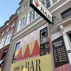 Andy's Bar
