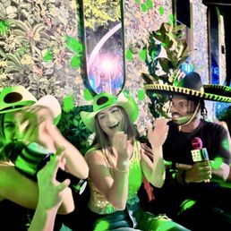 The jungle room was a blast!