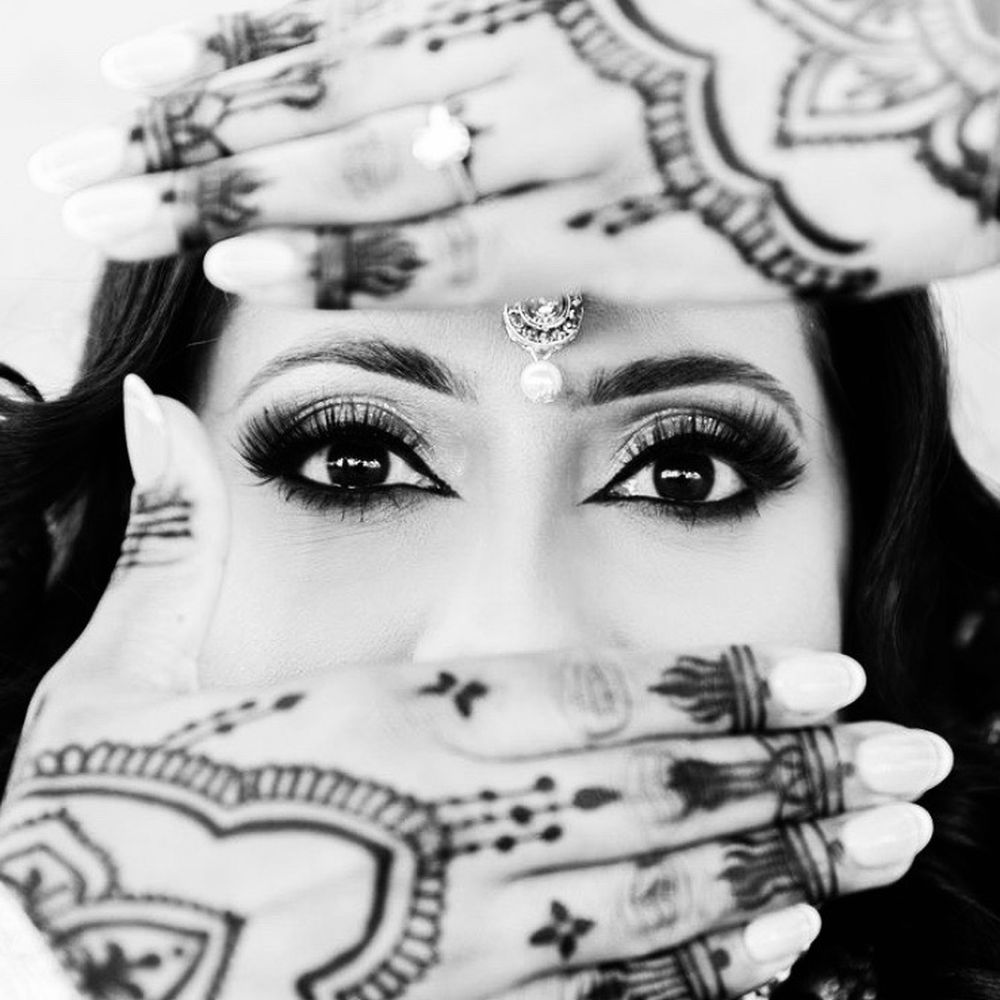 Elementalvybe - I did smudge it a bit but that's my own fault but you can see the incredible details of Keishma's work. - Henna Artists Near Me Elementalvybe - I did smudge it a bit but that's my own fault but you can see the incredible details of Keishma's work. - Henna Artists Near Me