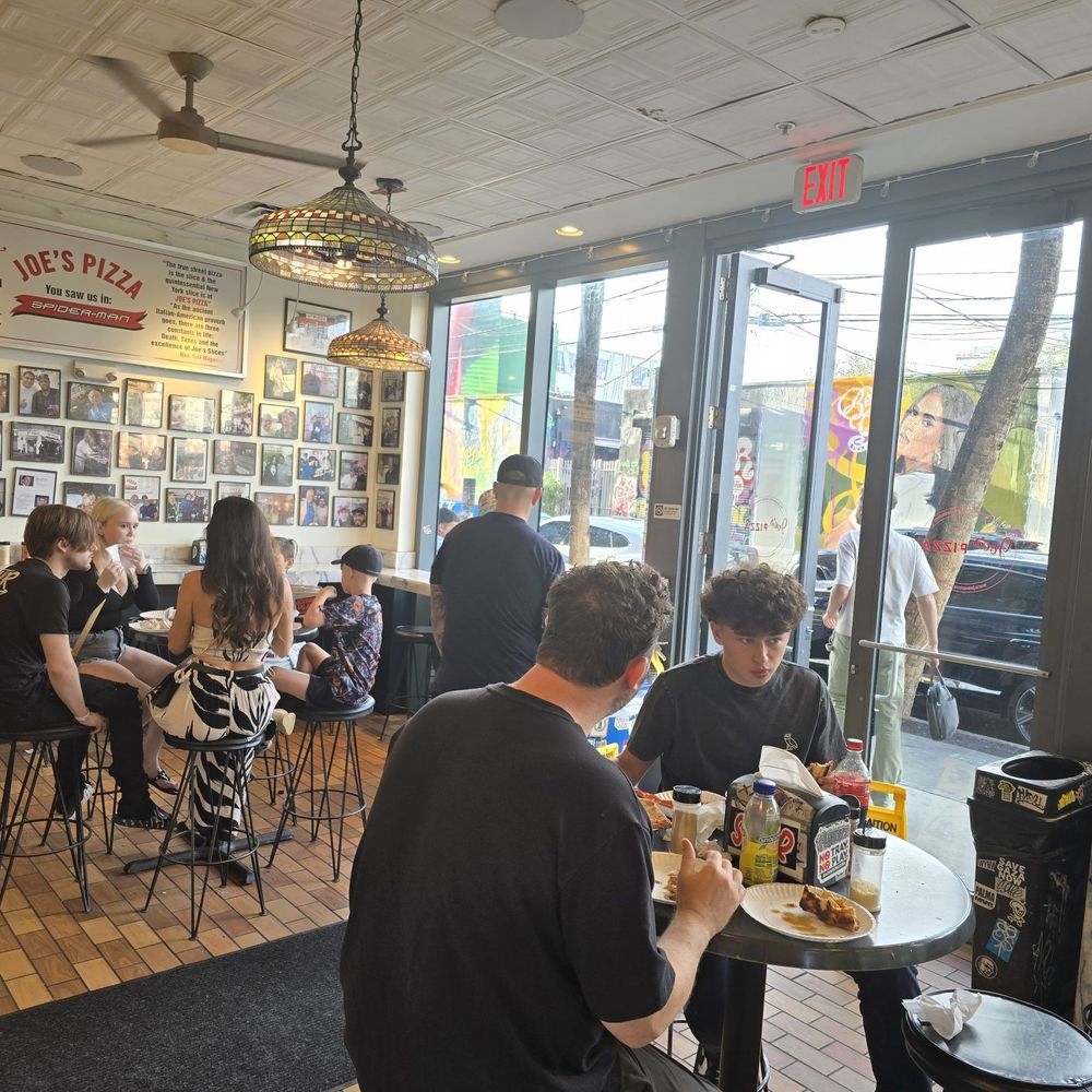 Joe's Pizza - Pizza Near Me - Miami, Florida