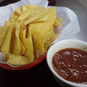 Laredo Mexican Restaurant - Chips and salsa. - Mexican Near Me - Macclenny, Florida