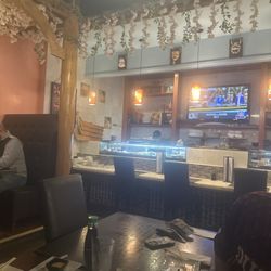 Ninja Japanese and Chinese Restaurant - Small bar area
