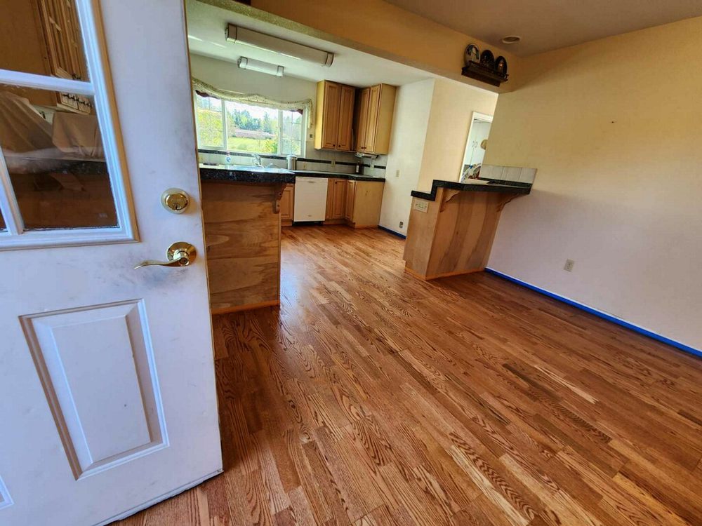 ROBERT’S FLOORING Updated July 2024 14 Photos Ukiah, California