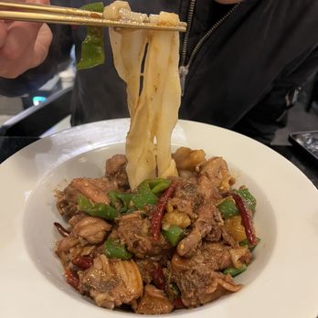 Kusan Bazaar | Silk Road Grill & Noodles 龟兹集市 - Big plate chicken - Halal Near Me - Milpitas, California Kusan Bazaar | Silk Road Grill & Noodles 龟兹集市 - Big plate chicken - Halal Near Me - Milpitas, California