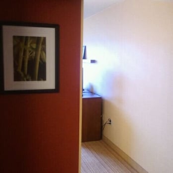 Courtyard by Marriott Waterbury Downtown - Hotels Near Me - Waterbury, Connecticut Courtyard by Marriott Waterbury Downtown - Hotels Near Me - Waterbury, Connecticut