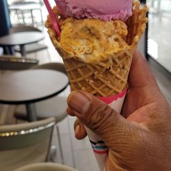 Baskin-Robbins - Pumpkin Cheesecake and Cotton Candy double scoop in a Waffle cone!