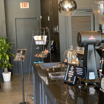 CLO Coffee Co. - North Edison - Inside    More food photos on IG: @theforkandlens - Coffee & Tea Near Me - Edison, New Jersey