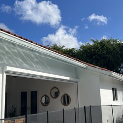 Detail Rain Gutters Miami - Rain Gutters Installers
