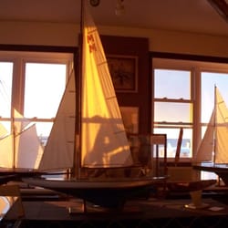 H Lee White Maritime Museum at Oswego - Ship models from various time periods