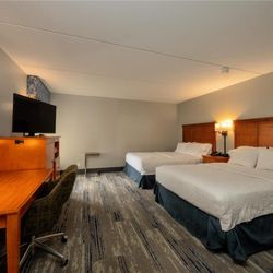 Hampton Inn Wheeling - Guest room