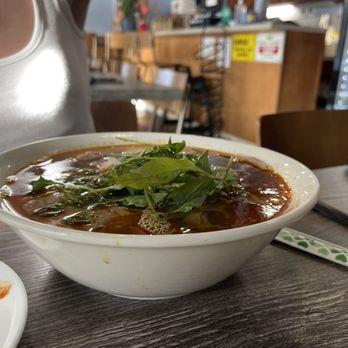 Pho Old Saigon - Beef pho (stew style), steak pho, chicken salad. - Vietnamese Near Me - Honolulu, Hawaii