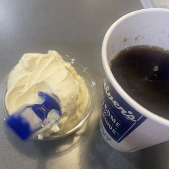 Culver's - Vanilla Fresh Frozen Custard with root beer to make a Root Beer Float - Fast Food Near Me - Mesa, Arizona