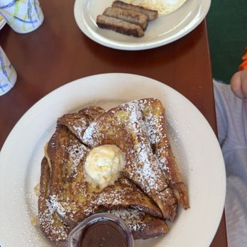 Don's Country Kitchen - Breakfast & Brunch Near Me - Carlsbad, California Don's Country Kitchen - Breakfast & Brunch Near Me - Carlsbad, California