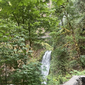 Multnomah Falls - Hiking Near Me - Bridal Veil, Oregon Multnomah Falls - Hiking Near Me - Bridal Veil, Oregon