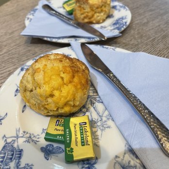 The Disty Teacup - Cheese scone - Coffee & Tea Near Me - Elgin, MRY