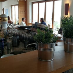 Cafe West
