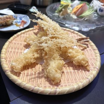Fujisan Japanese Restaurant - Jumbo Tiger Shrimps Tempura - 4 Pcs ($18.99) - Japanese Near Me - Markham, Ontario