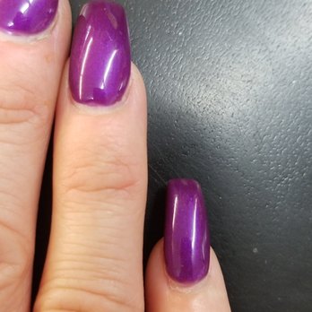 Lux Nails - Nail broke a day later and My fixed nail is crooked. - Nail Salons Near Me - Dixon, Illinois