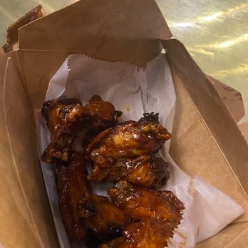Down North Pizza - Honey Chipotle wings - Pizza Near Me - Philadelphia, Pennsylvania