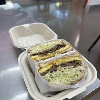 Flippoly - Bulgogi sandwich - Sandwiches Near Me - Irvine, California Flippoly - Bulgogi sandwich - Sandwiches Near Me - Irvine, California
