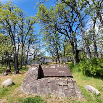 Ruthton County Park - Parks Near Me - Hood River, Oregon