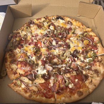 Crust Pizza Co. - Kingwood Docks - Build your own pizza - Pizza Near Me - Kingwood, Texas