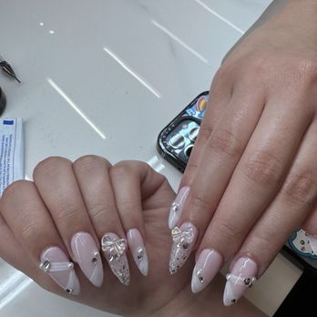 Summit Nails Spa - Wedding nails - Nail Salons Near Me - Las Vegas, Nevada