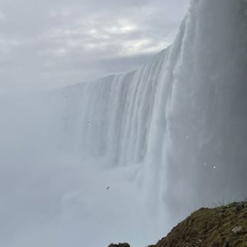 Niagara City Cruises - Falls and mist - Boat Tours Near Me - Niagara Falls, Ontario