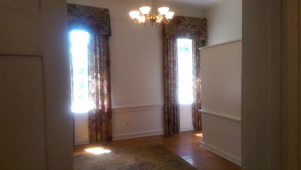 SNOW HILL MANOR Updated October 2024 13301 Laurel Bowie Rd, Laurel