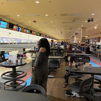 Gold Coast Bowling Center - Bowling Near Me - Las Vegas, Nevada