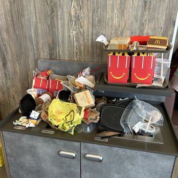 McDonald's - Trash galore... - Burgers Near Me - Bishop, California