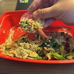 Boston Pizza - no utensils!!